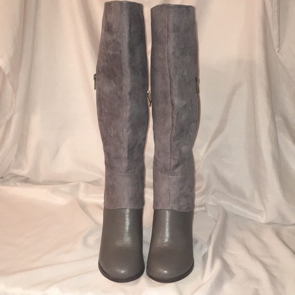 Leila Stone boots - Picture 2 of 6